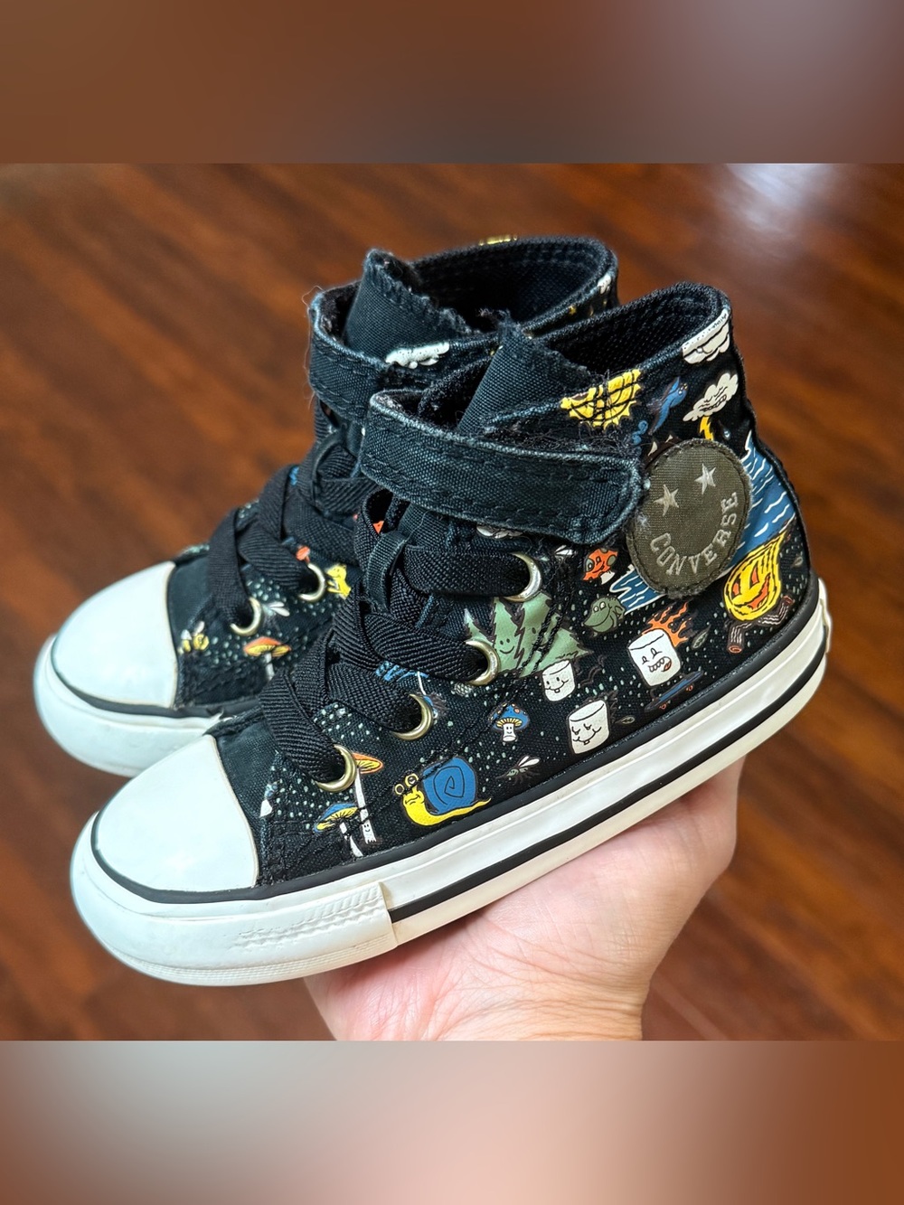 Converse All Star EasyOn Chuck Taylor Camping theme Hightop Toddler Size 7